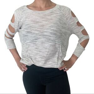 Express | sweater | sleeve detail